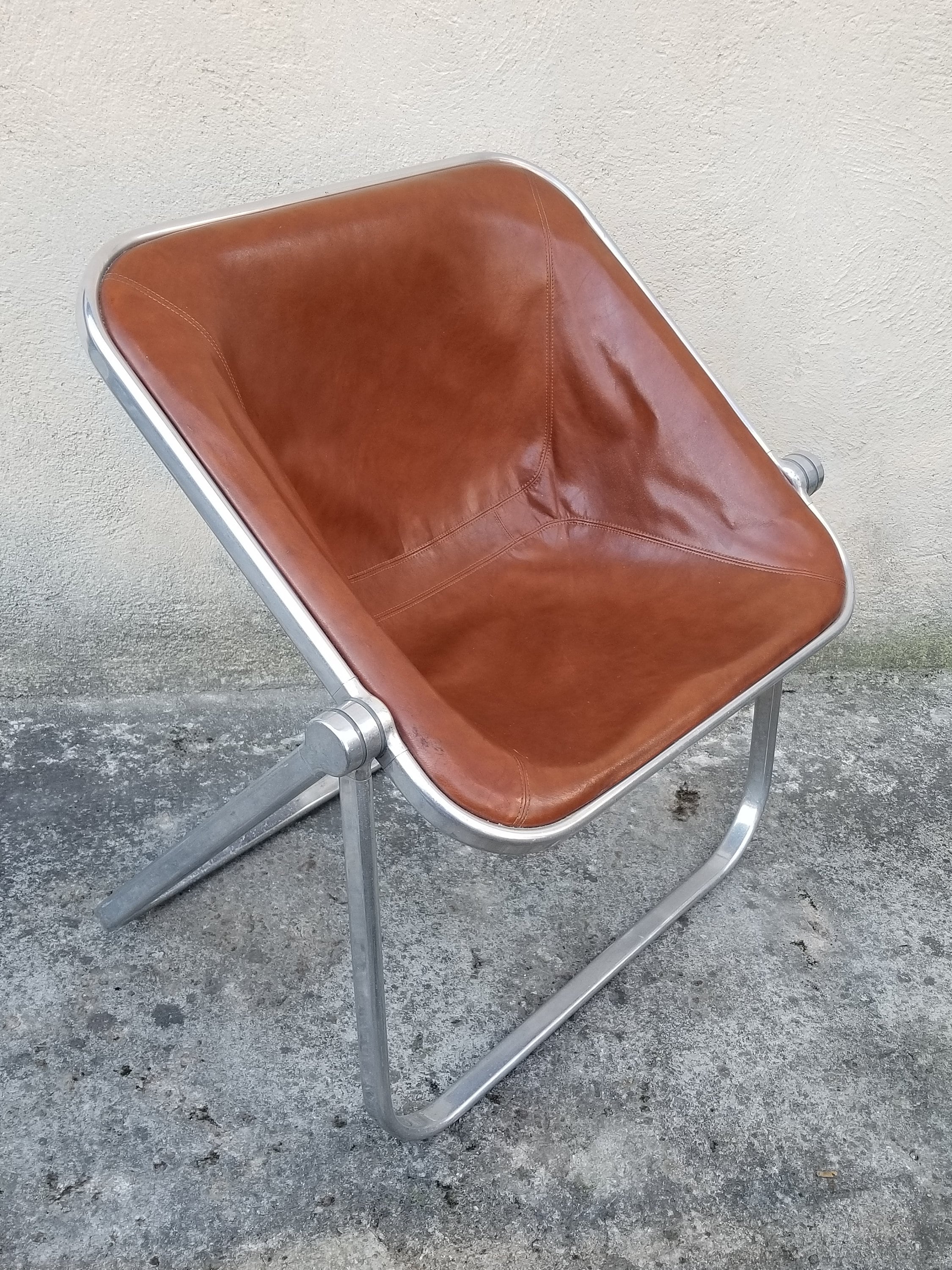 Plona Brown Leather Folding Chair by Giancarlo Piretti for Castelli  | Italian Space Age | 1970s | (2 Available)
