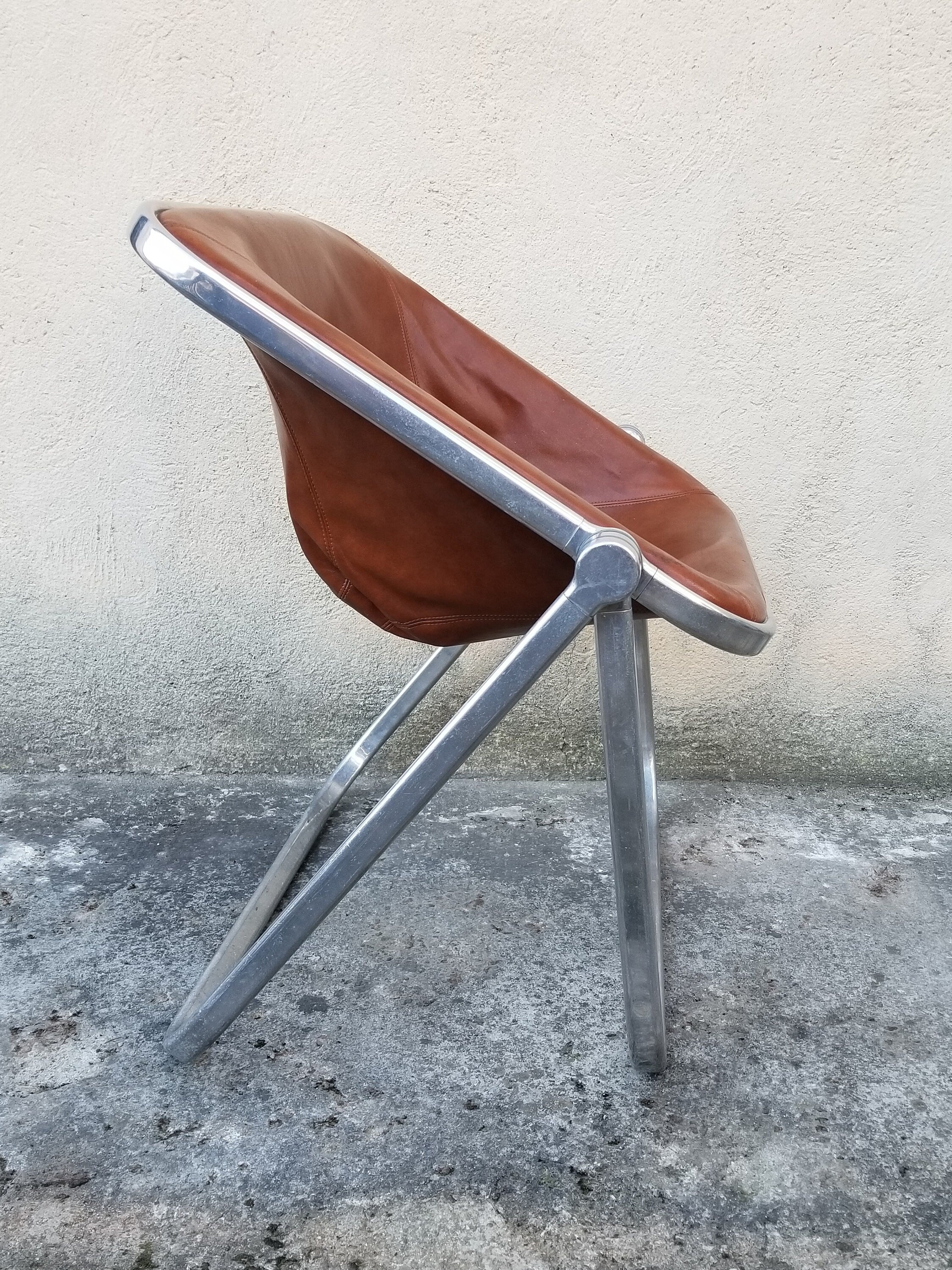 Plona Brown Leather Folding Chair by Giancarlo Piretti for Castelli  | Italian Space Age | 1970s | (2 Available)
