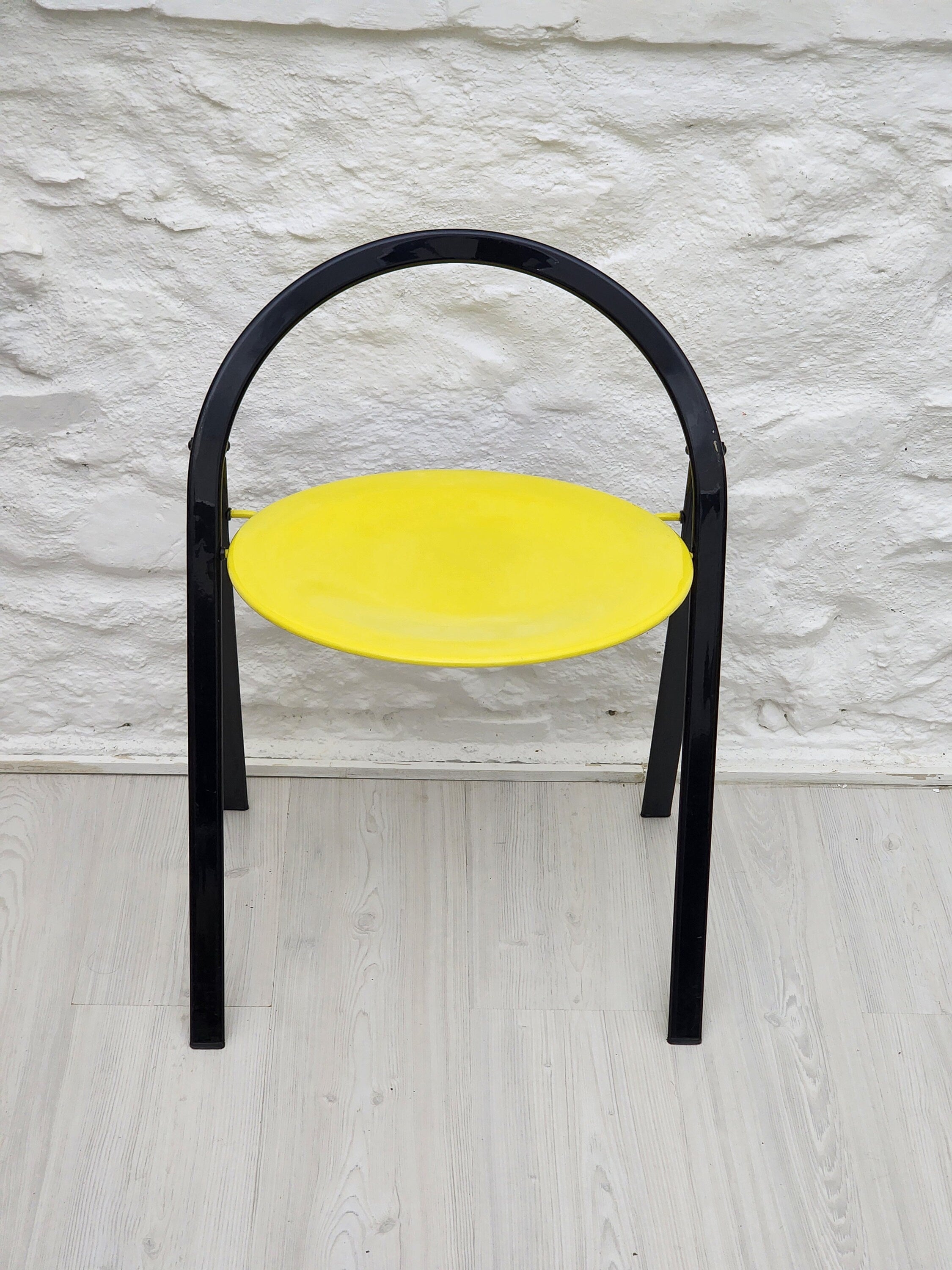 Lacquered Metal Folding Chair in Yellow and Black by Giorgio Cattelan for Cidue | Italian Postmodern Design | 1970s