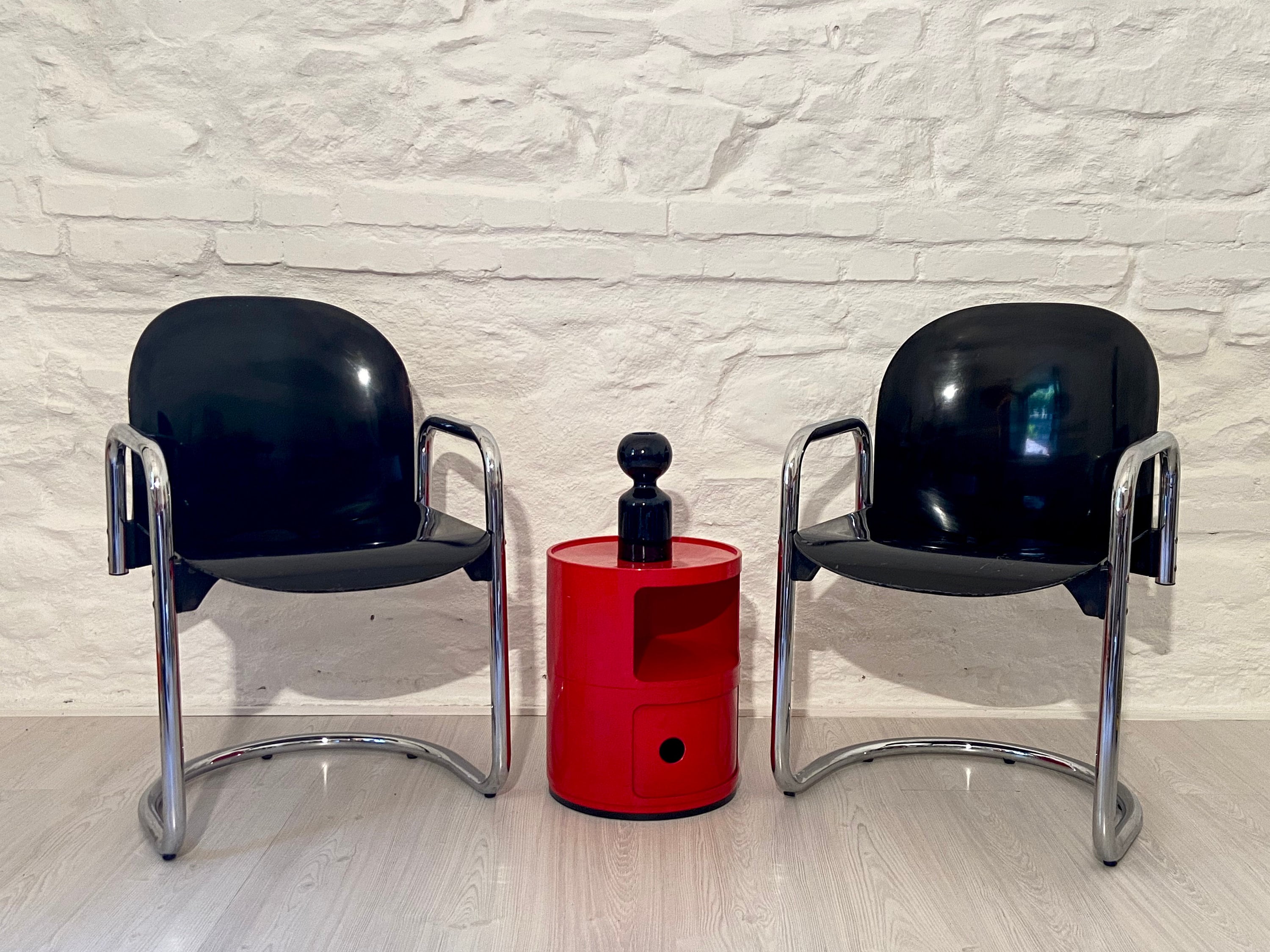 Dialogo Chromed Dining Chairs by Tobia Scarpa for B&B Italia | Italian Space Age | Set of 2