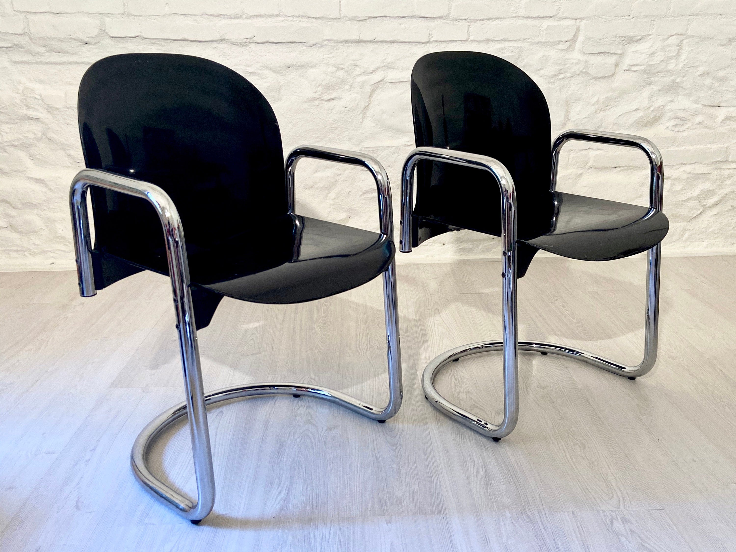 Dialogo Chromed Dining Chairs by Tobia Scarpa for B&B Italia | Italian Space Age | Set of 2