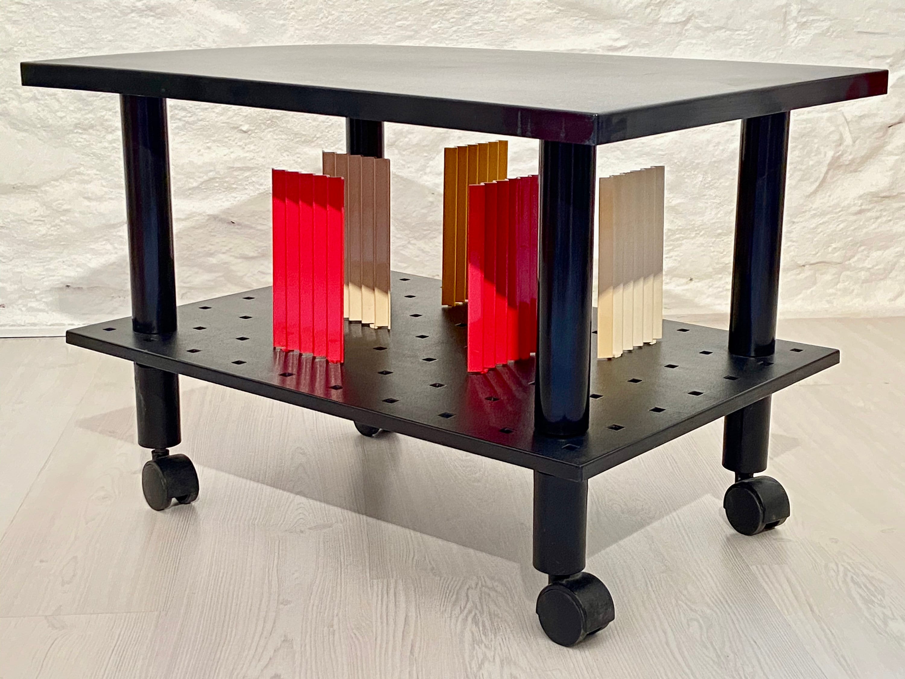 Kartell Rolling Side Table Media Trolley TV Stand in Black | Italian Postmodern | 1980s