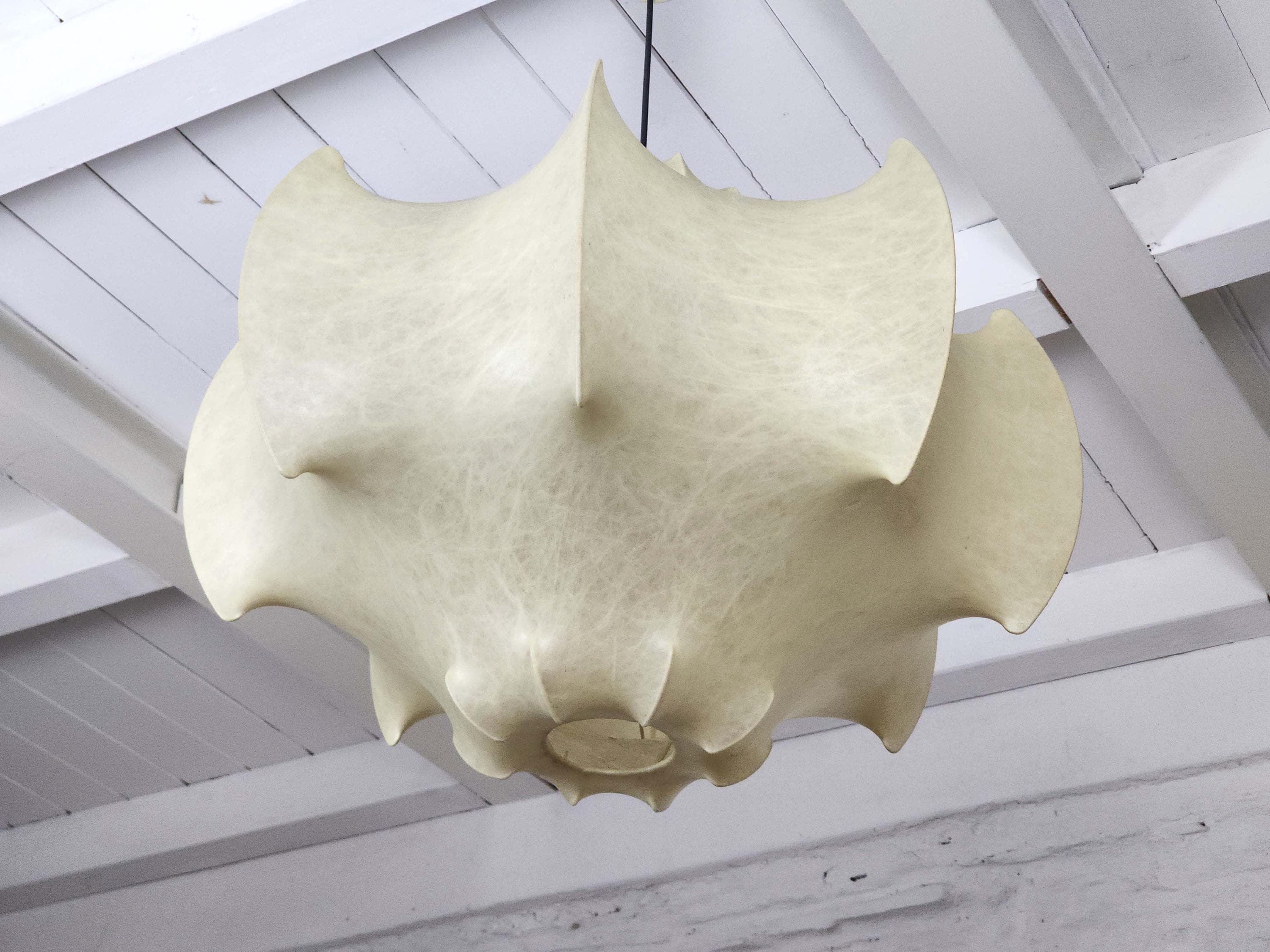 Viscontea Cocoon Resin Lamp by Achille & Pier Castiglioni for Flos | Italian Midcentury Modern | 1960s