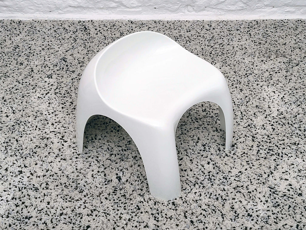 Efebo Plastic Stool in White by Stacy Dukes for Artemide | Italian Space Age | 1960s