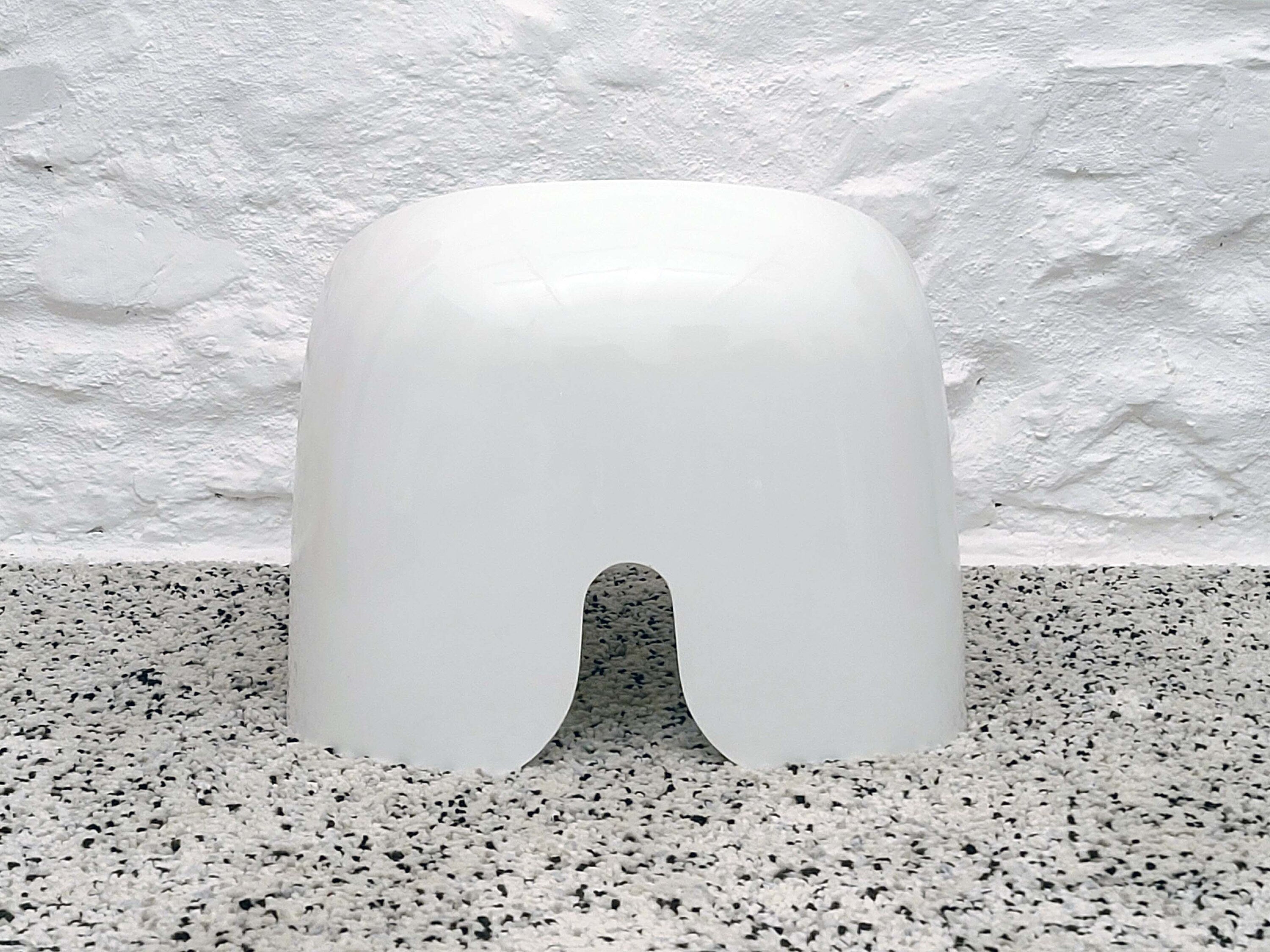 Efebo Plastic Stool in White by Stacy Dukes for Artemide | Italian Space Age | 1960s