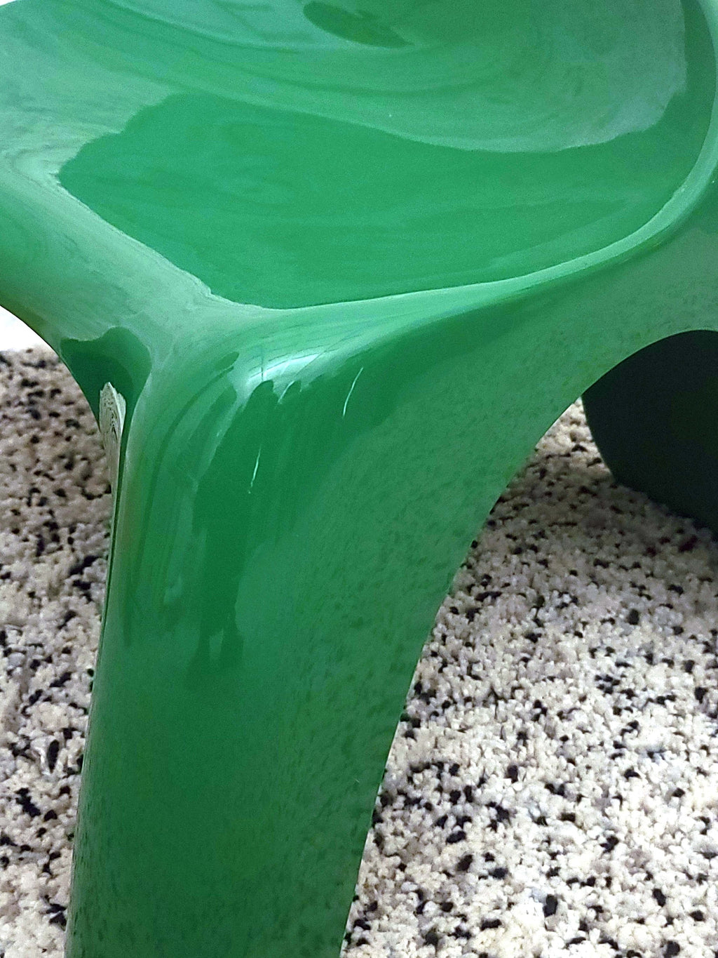 Efebo Plastic Stool in Green by Stacy Dukes for Artemide | Italian Space Age | 1960s