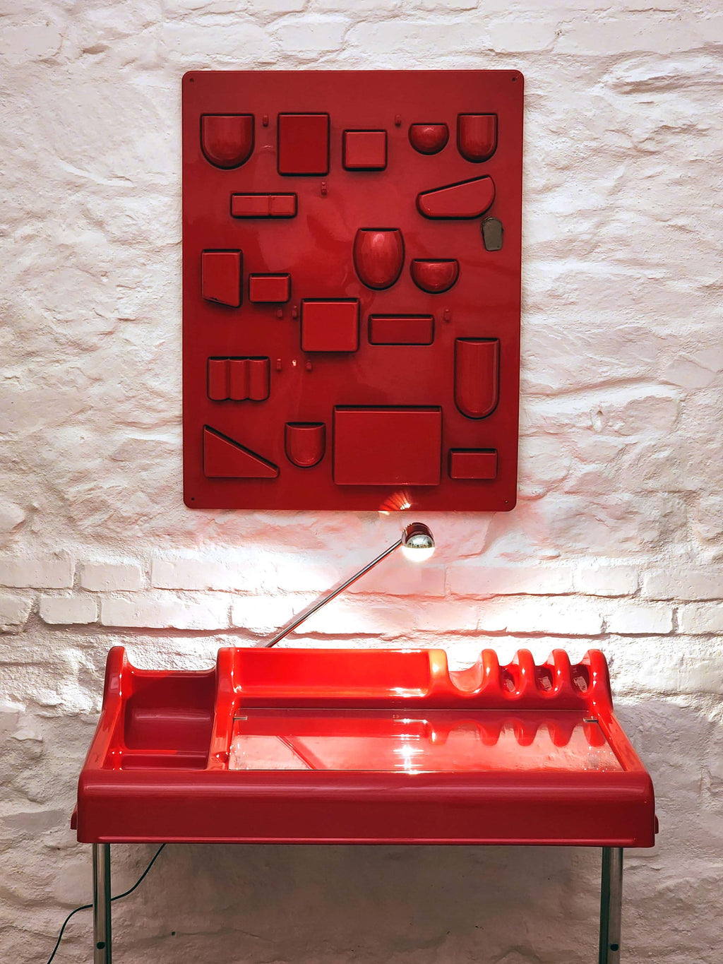 Orix Writing Desk in Red by Parigi and Prina for Molteni | Italian Space Age | 1970s