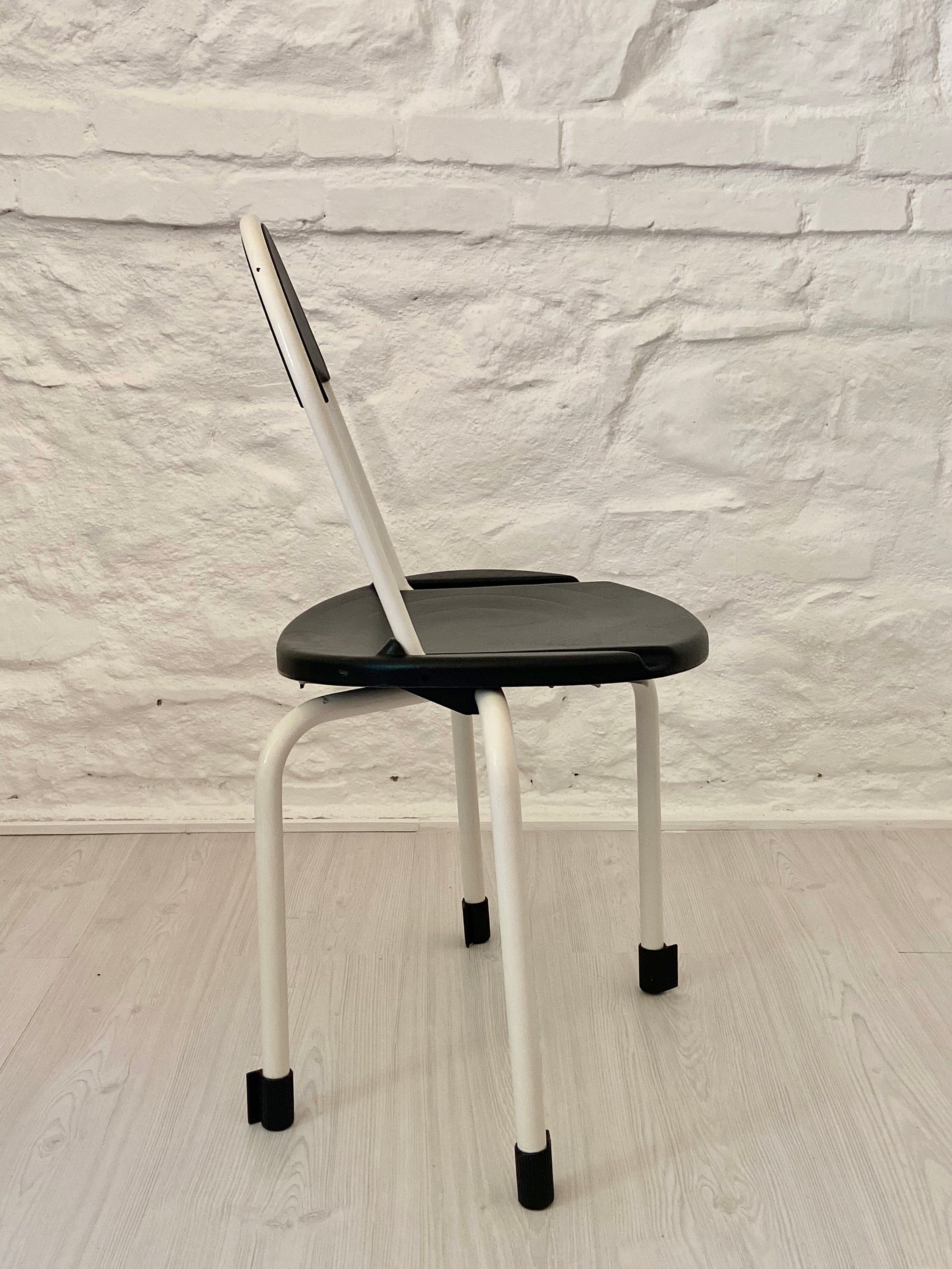 Clark CK3 Folding Chair in Black and White by Lucci & Orlandini for Lamm | Italian Postmodern Design | 1980s