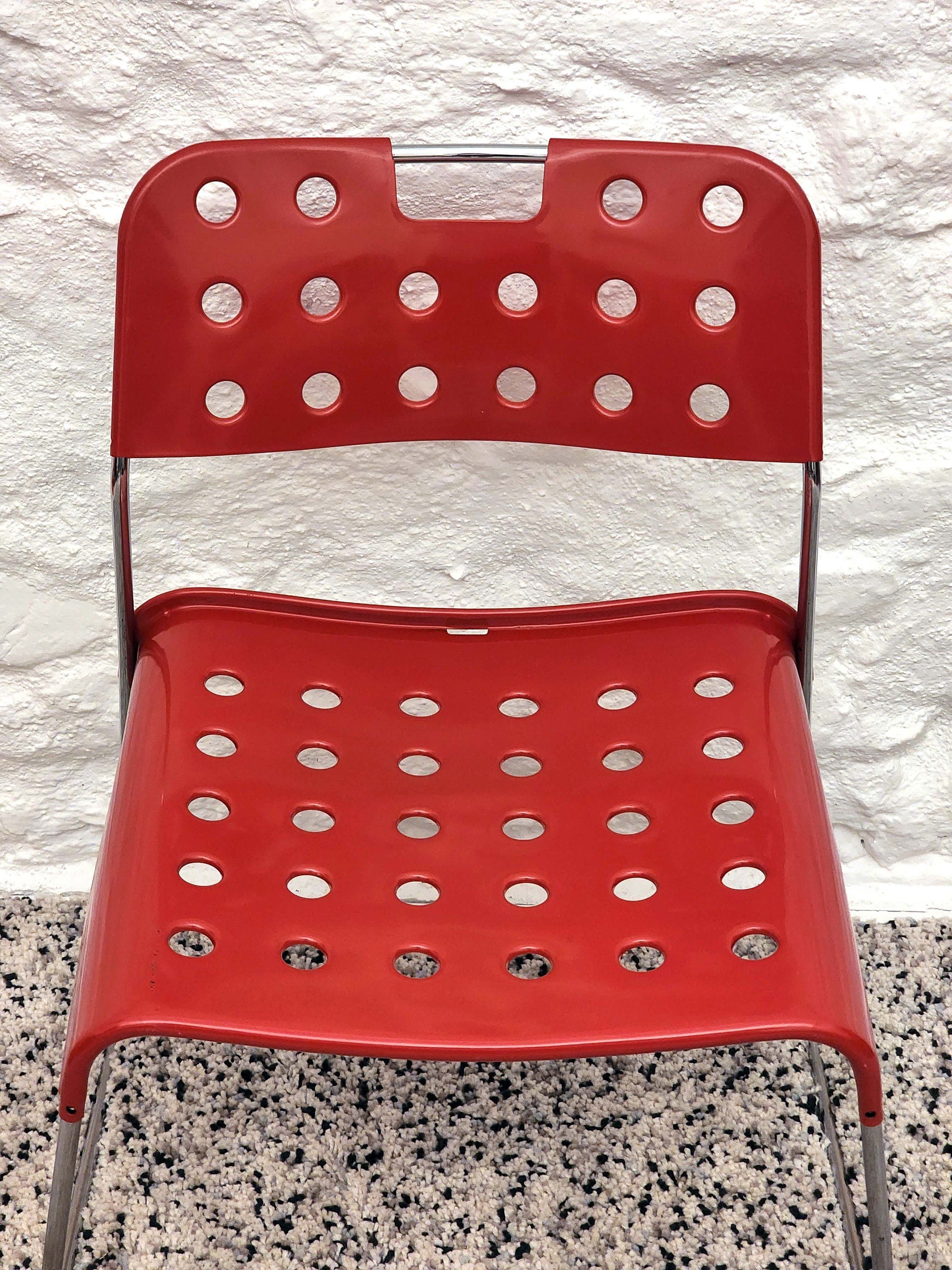 Omstak Chair in Red by Rodney Kinsman for Bieffeplast | Italian Postmodern | 1970s