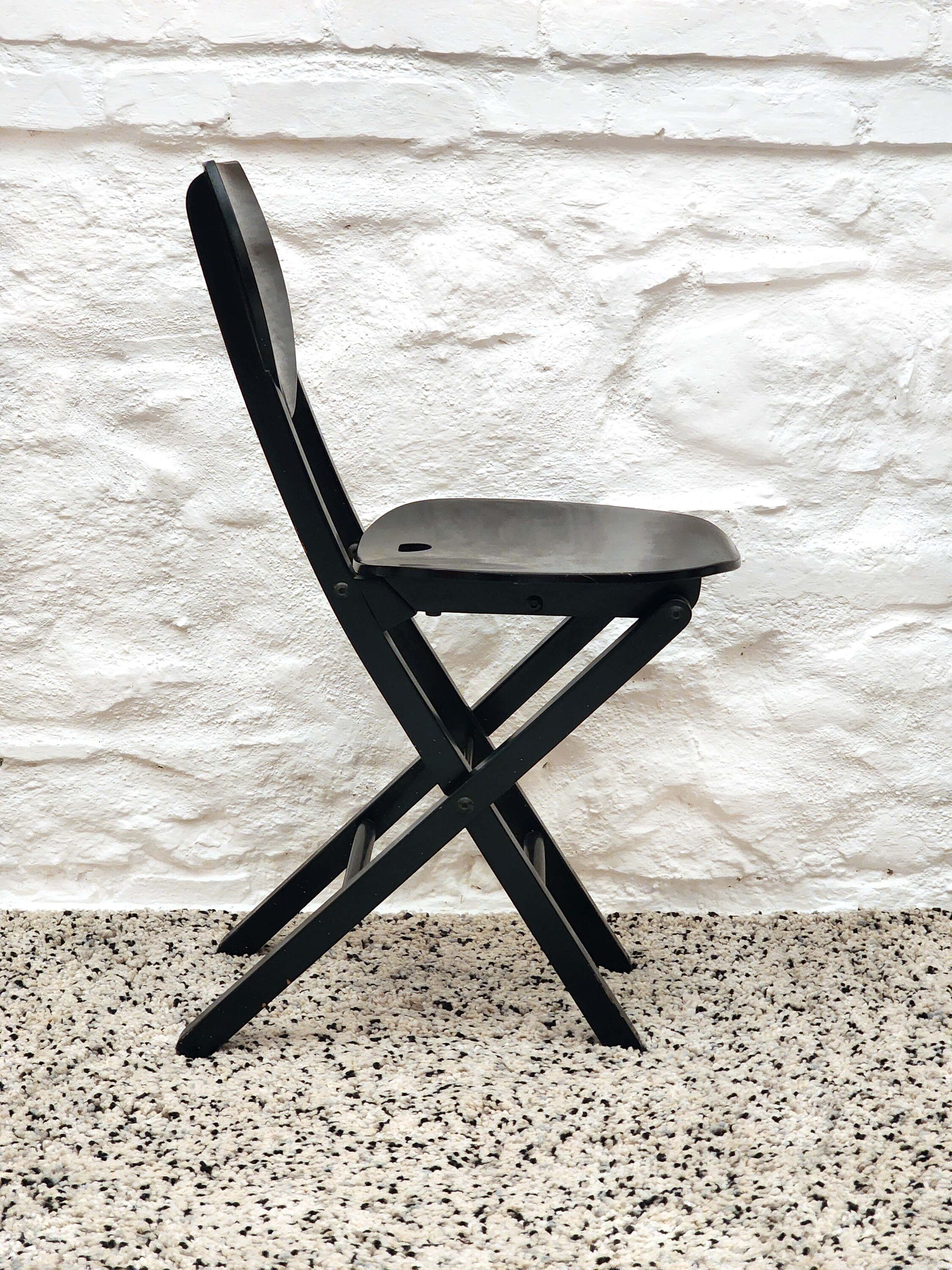 Wooden Folding Chair in Black | Postmodern Italian Design | 1980s