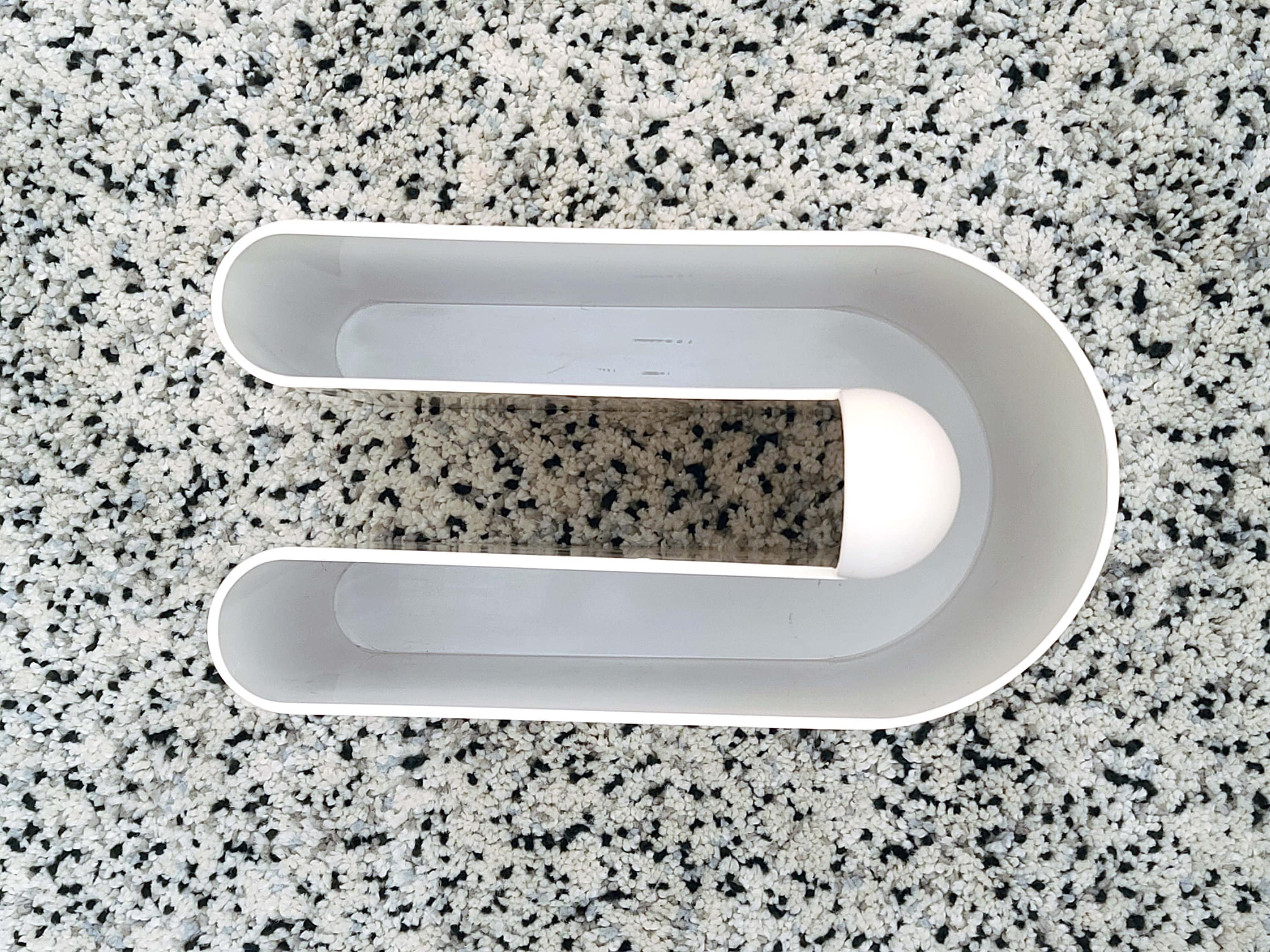 Plastic Magazine Rack in Off-White by Rodolfo Bonetto for Bilumen | Italian Space Age | 1960s