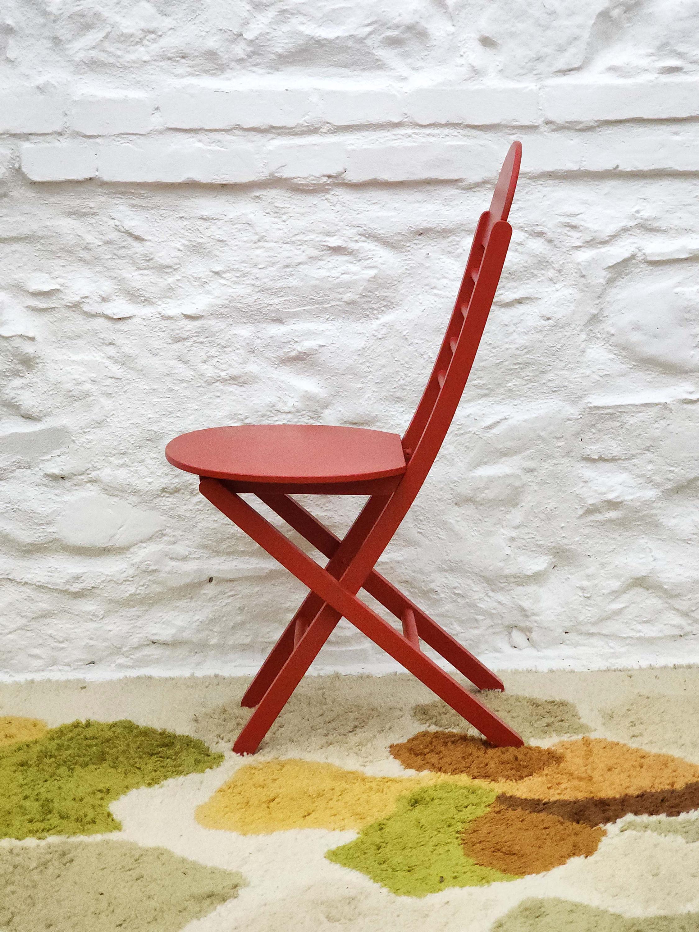 Wooden Folding Chair in Red | Italian Postmodern | 1980s
