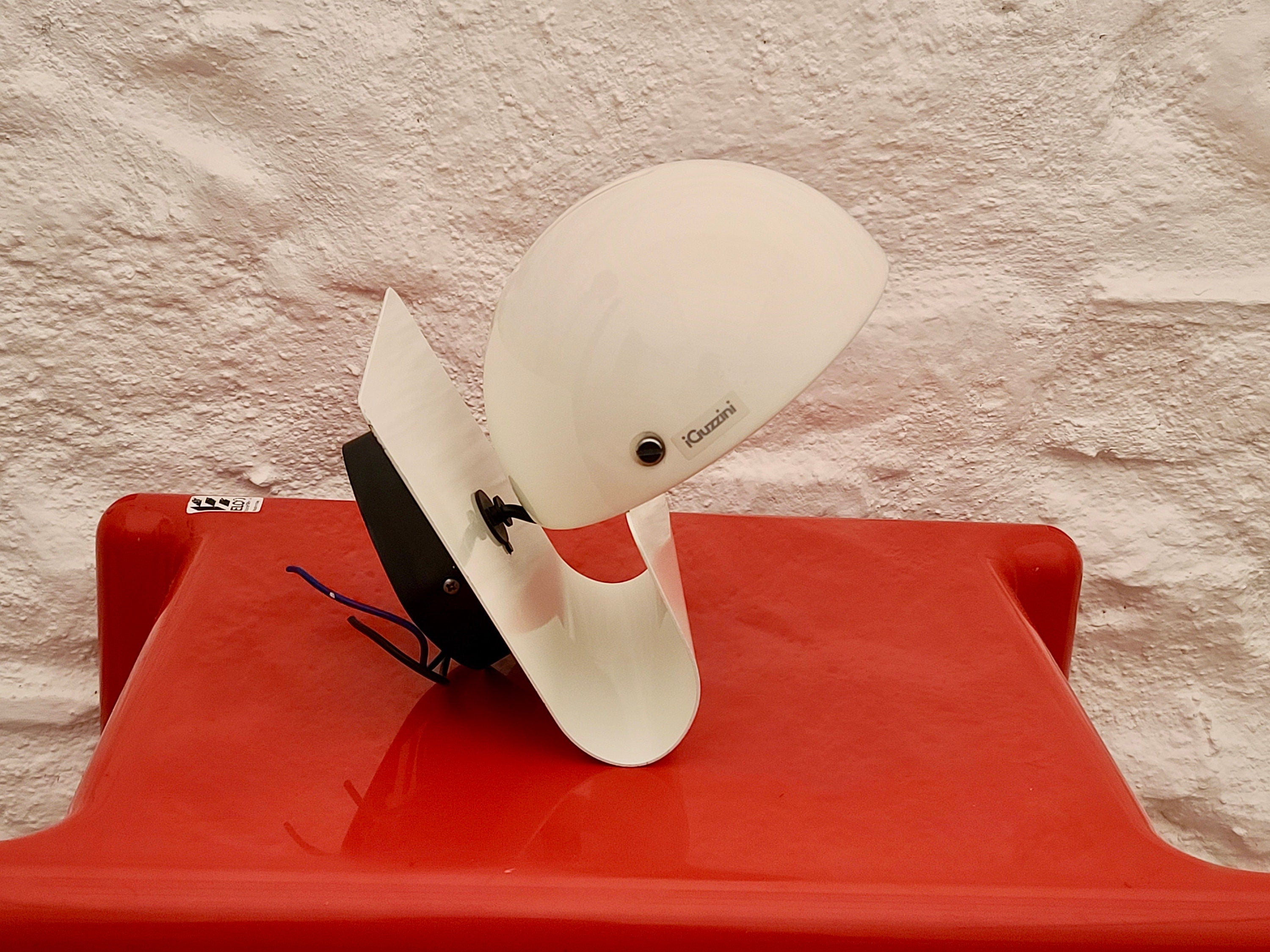 Bugia Wall Lamp Sconce in White by Giuseppe Cormio for Guzzini | Italian Space Age | 1970s (2 available)