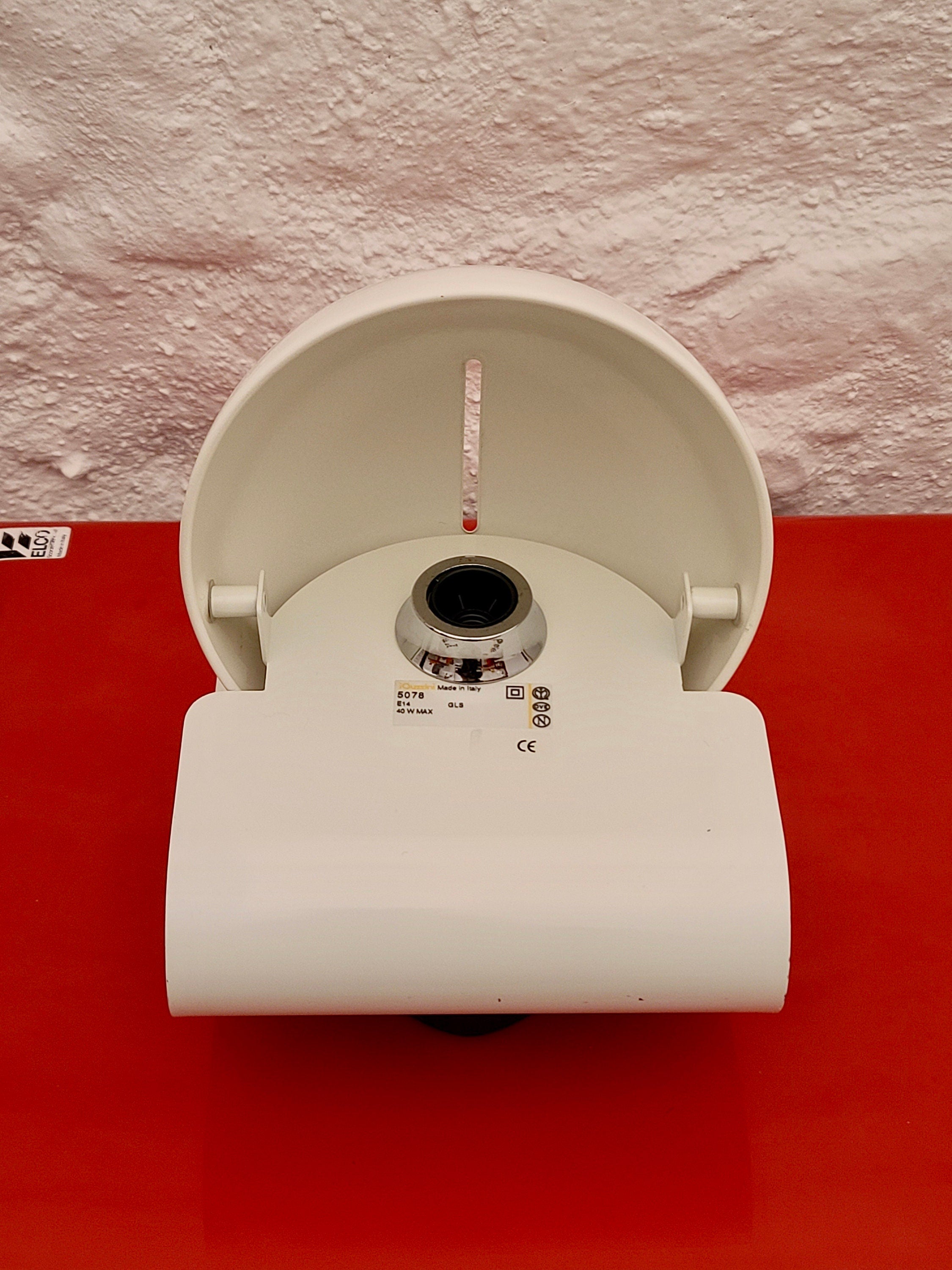 Bugia Wall Lamp Sconce in White by Giuseppe Cormio for Guzzini | Italian Space Age | 1970s (2 available)