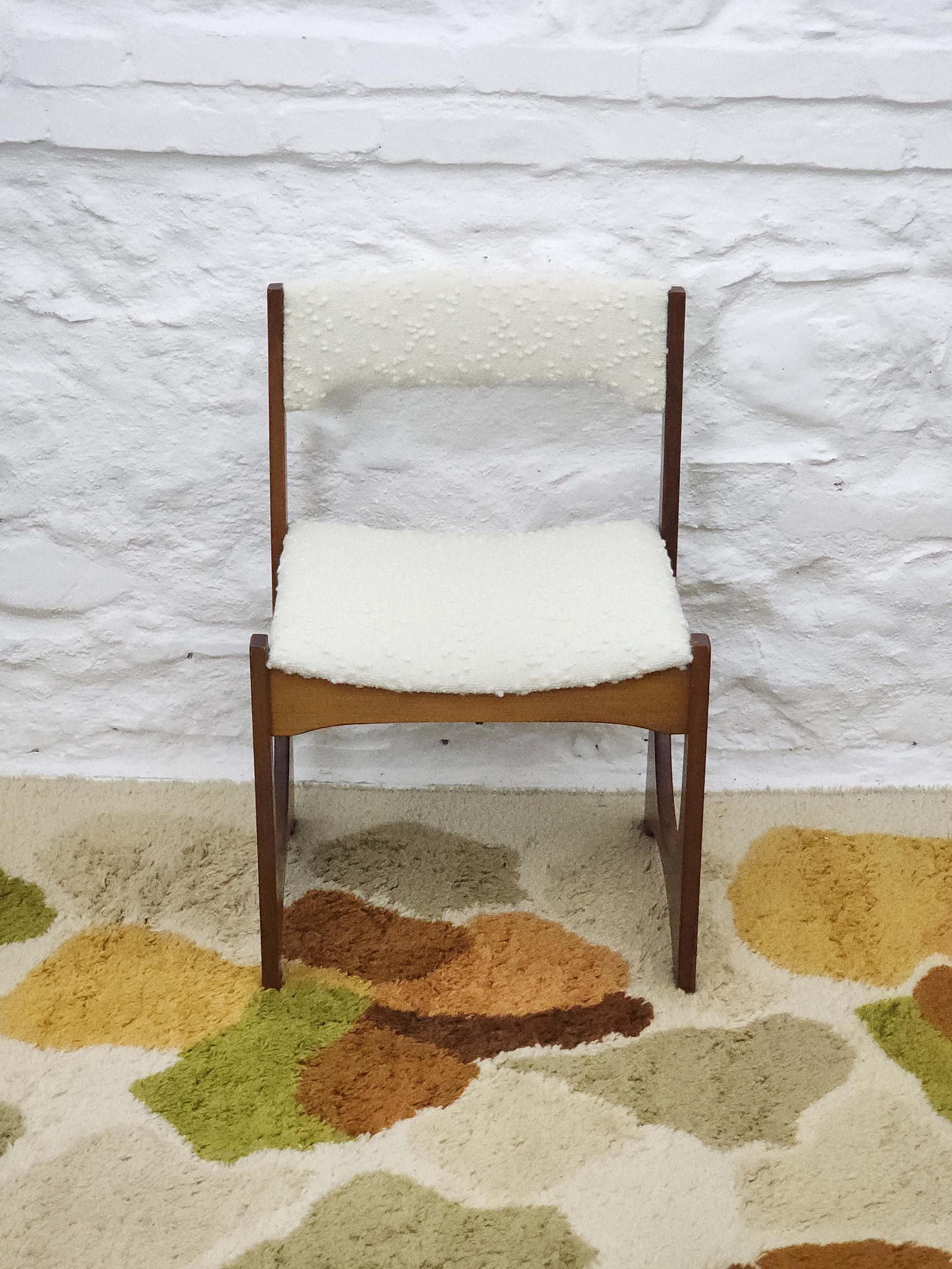 Wooden Chair with Textured Fabric | Italian Mid-century Modern | 1960s