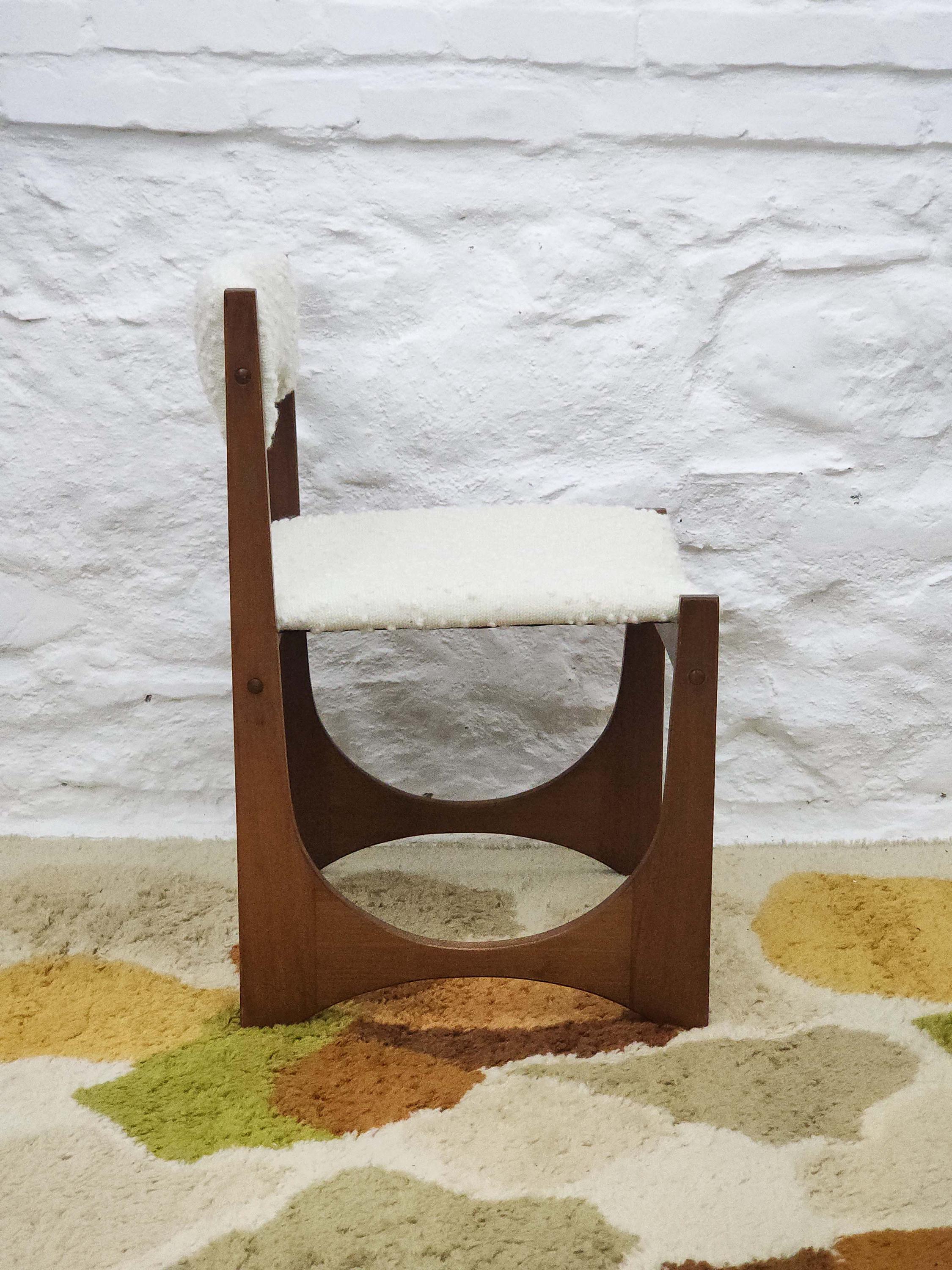 Wooden Chair with Textured Fabric | Italian Mid-century Modern | 1960s