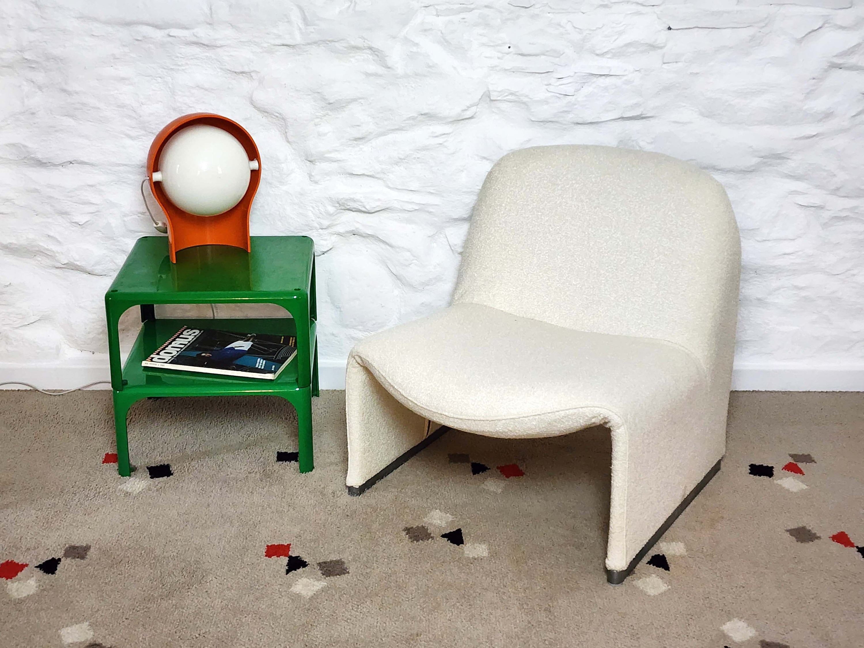 Alky Lounge Chair In Boucle by Giancarlo Piretti for Anonima Castelli | Italian Space Age | 1970s