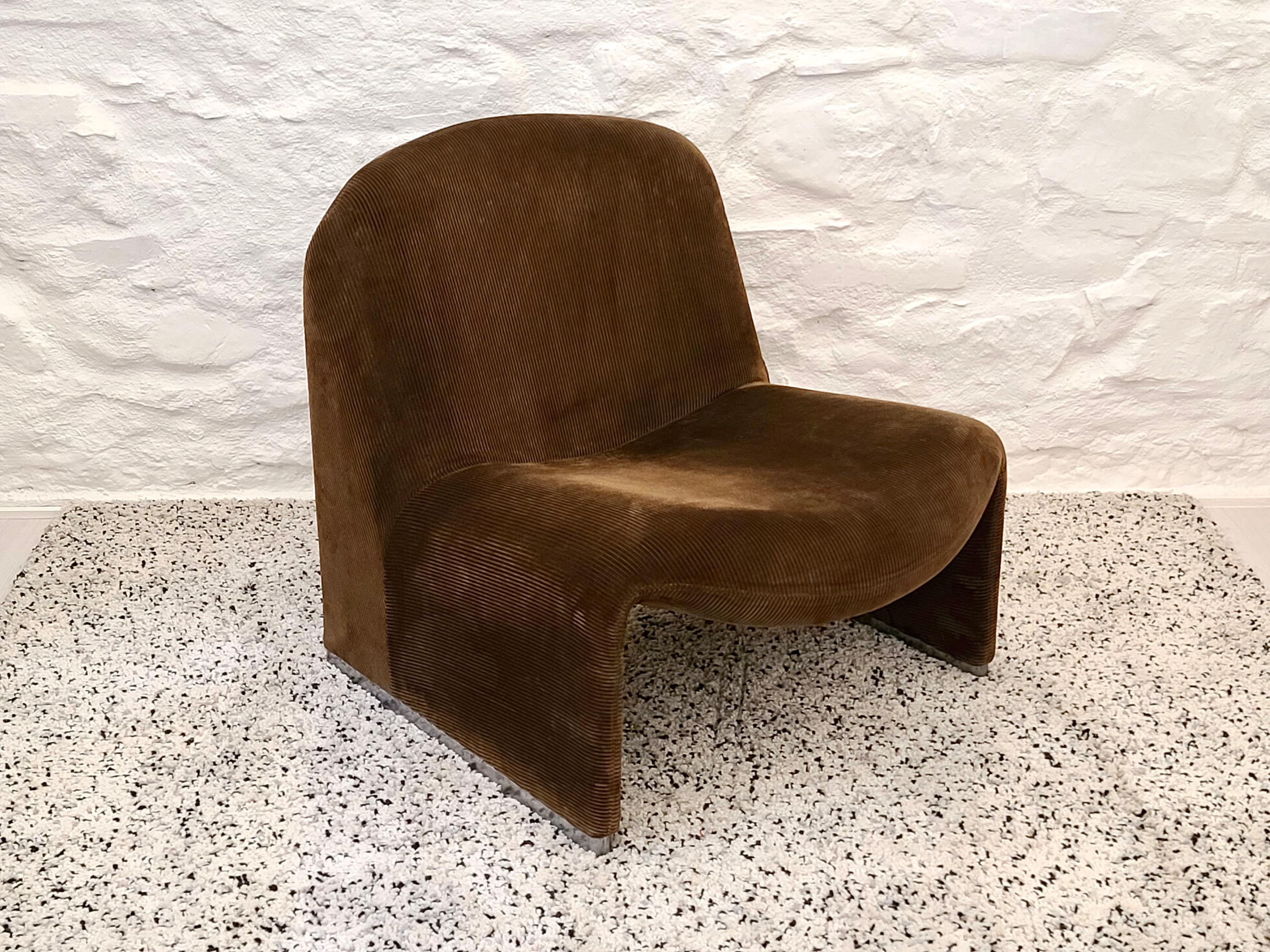 ALKY Lounge Chair in Brown Corduroy by Giancarlo Piretti for Anonima Castelli | Italian Space Age | 1970s