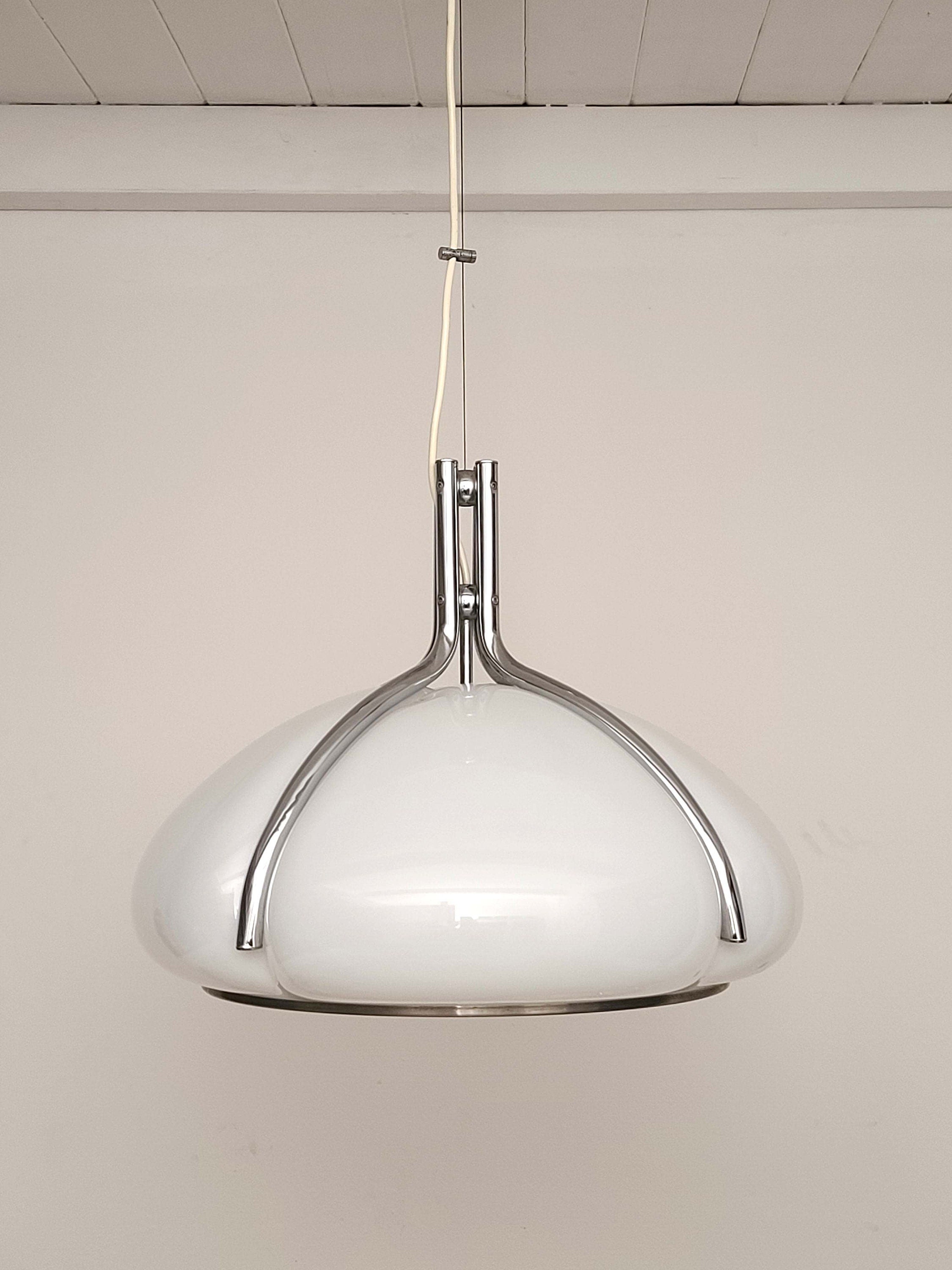 Quadrifoglio Pendant Lamp in White by Gae Aulenti for Guzzini | Italian Space Age | 1970s