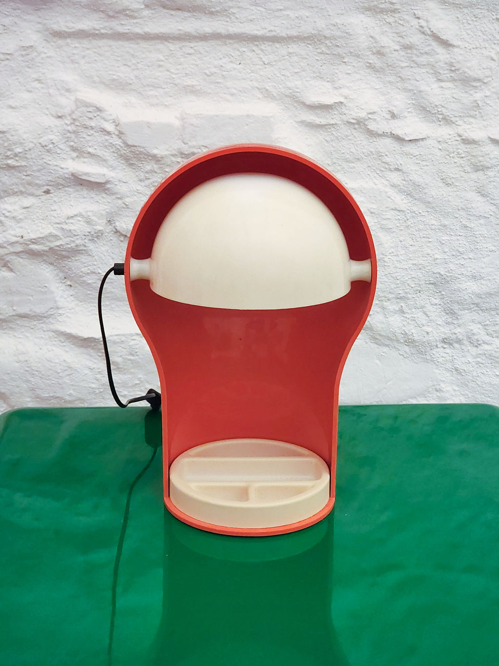 Telegono Plastic Table Lamp in Orange by Vico Magistretti for Artemide | Italian Space Age | 1960s