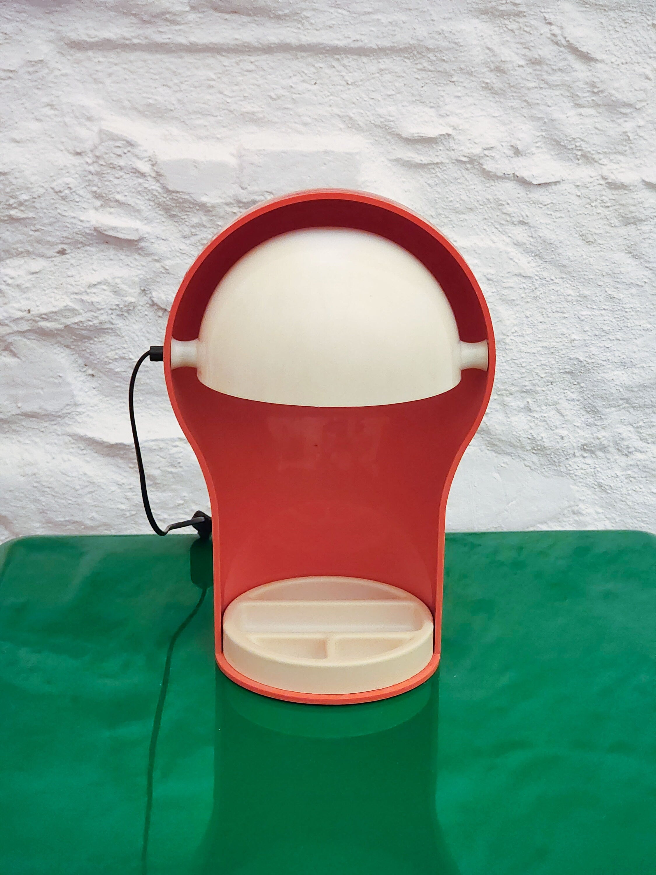 Telegono Plastic Table Lamp in Orange by Vico Magistretti for Artemide | Italian Space Age | 1960s