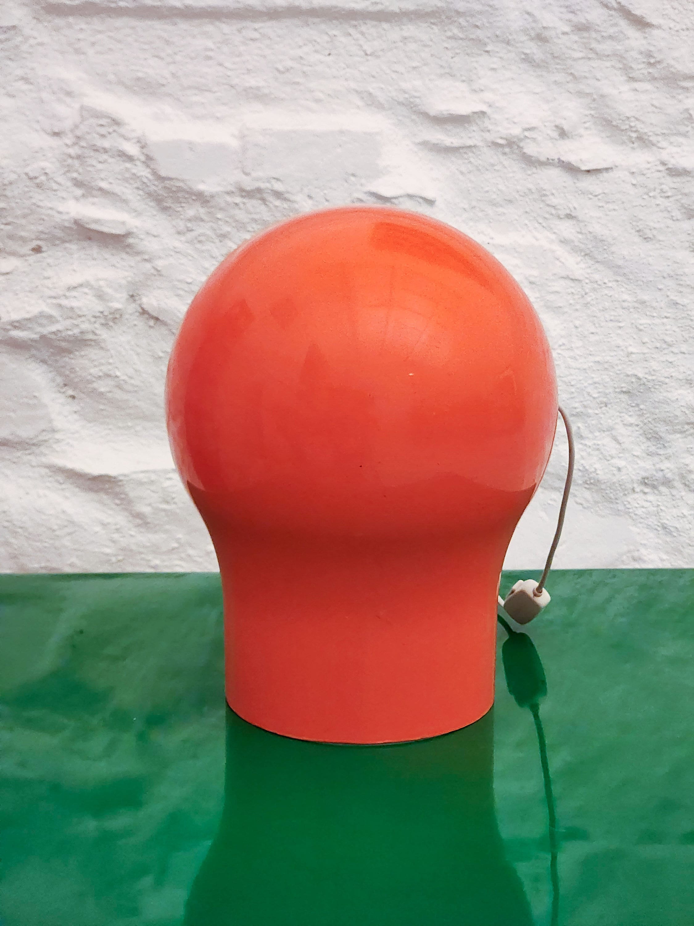 Telegono Plastic Table Lamp in Orange by Vico Magistretti for Artemide (small) | Italian Space Age | 1960s