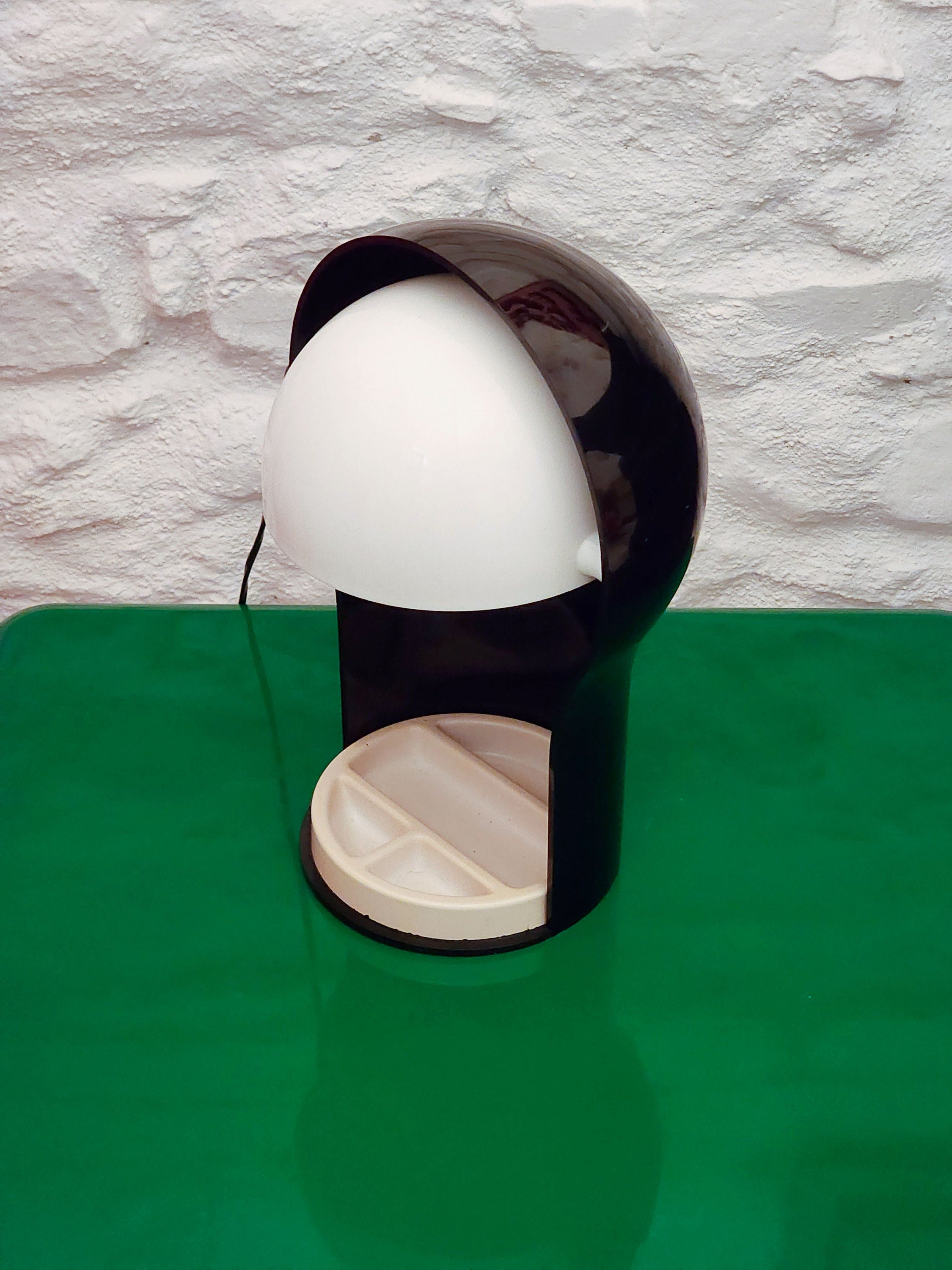 Telegono Plastic Table Lamp in Black by Vico Magistretti for Artemide | Italian Space Age | 1960s