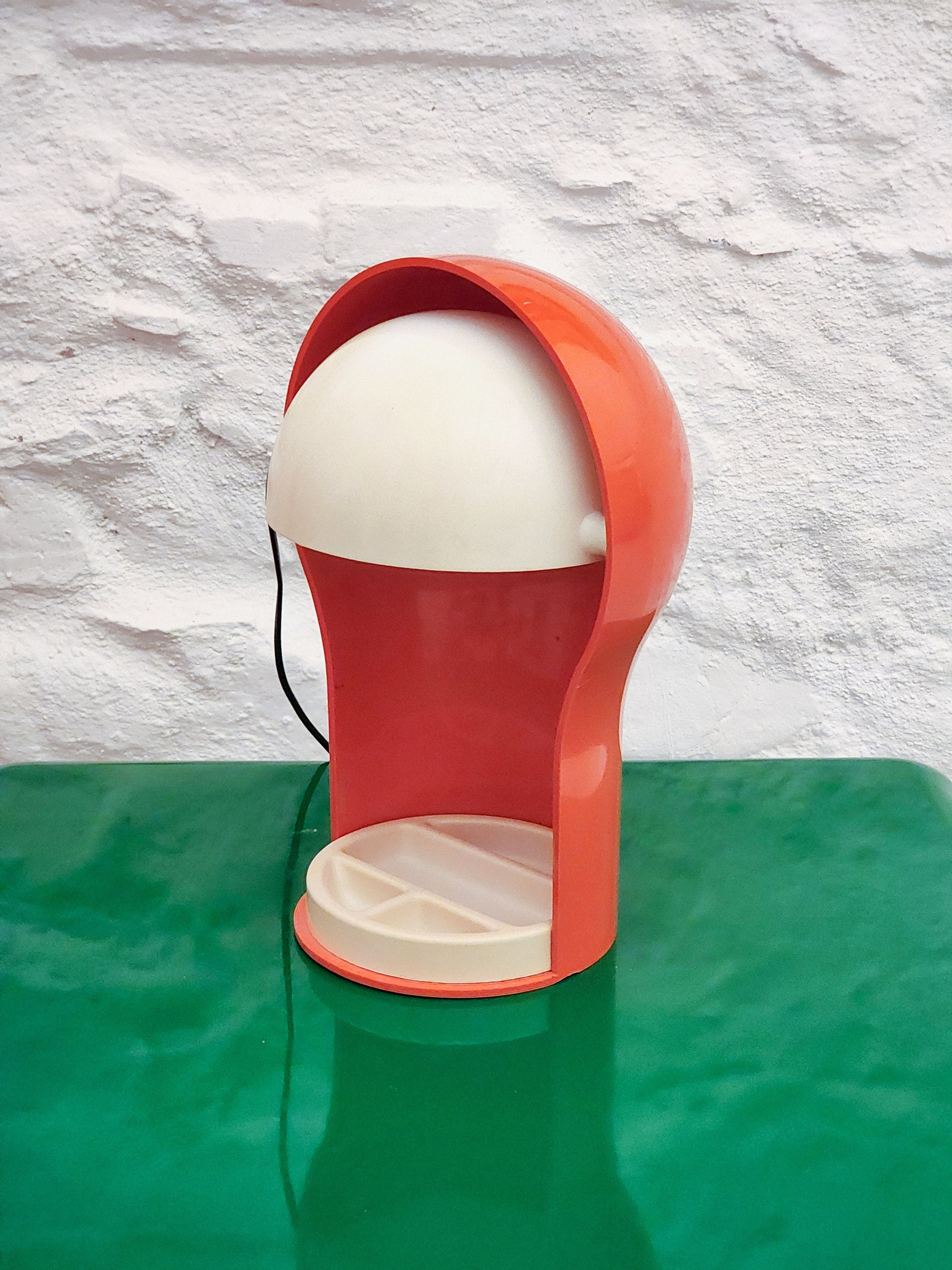 Telegono Plastic Table Lamp in Orange by Vico Magistretti for Artemide | Italian Space Age | 1960s