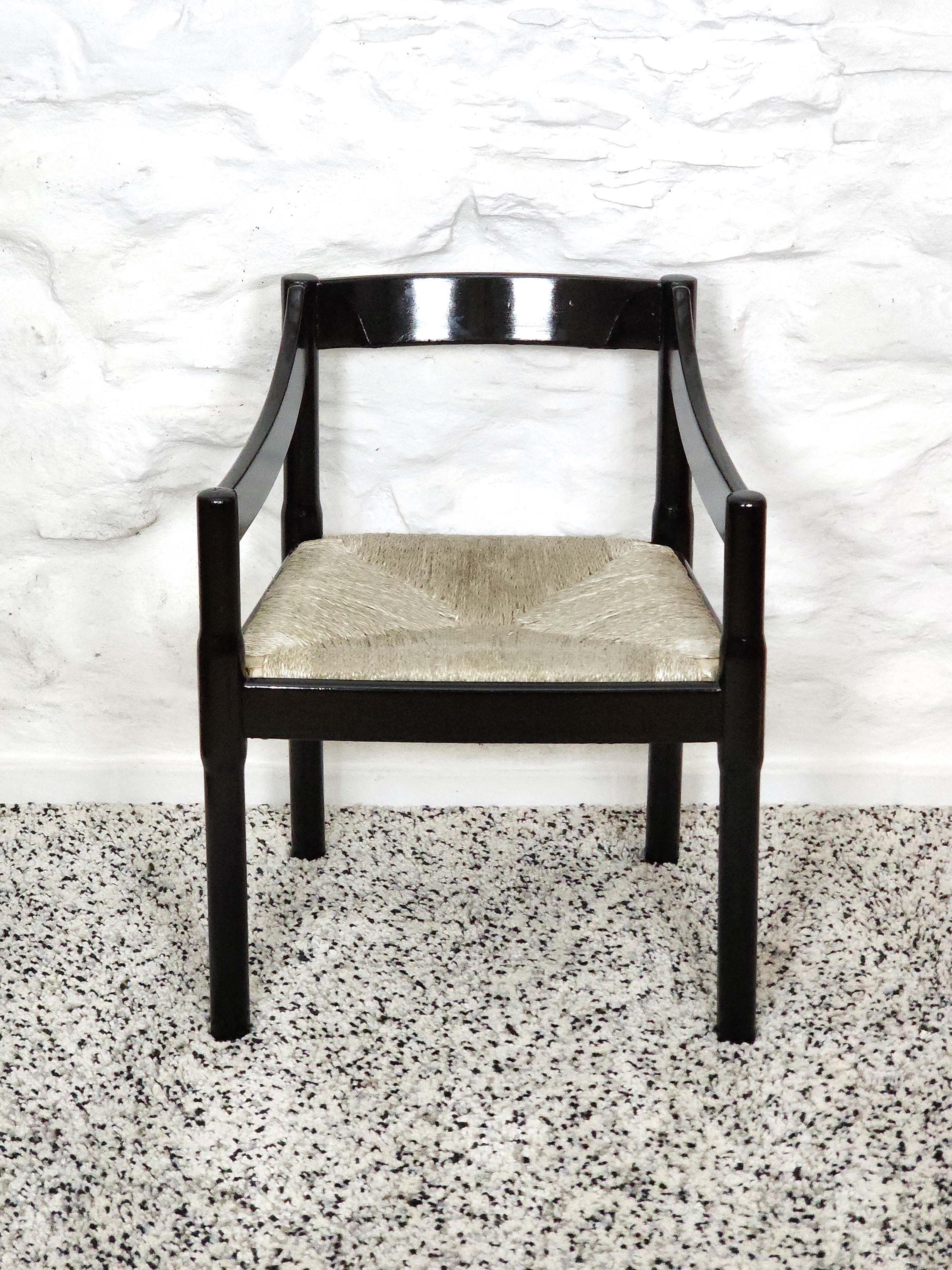 Carimate Dining Chair in Black Lacquer by Vico Magistretti for Cassina | Vintage Italian Design | 1960s