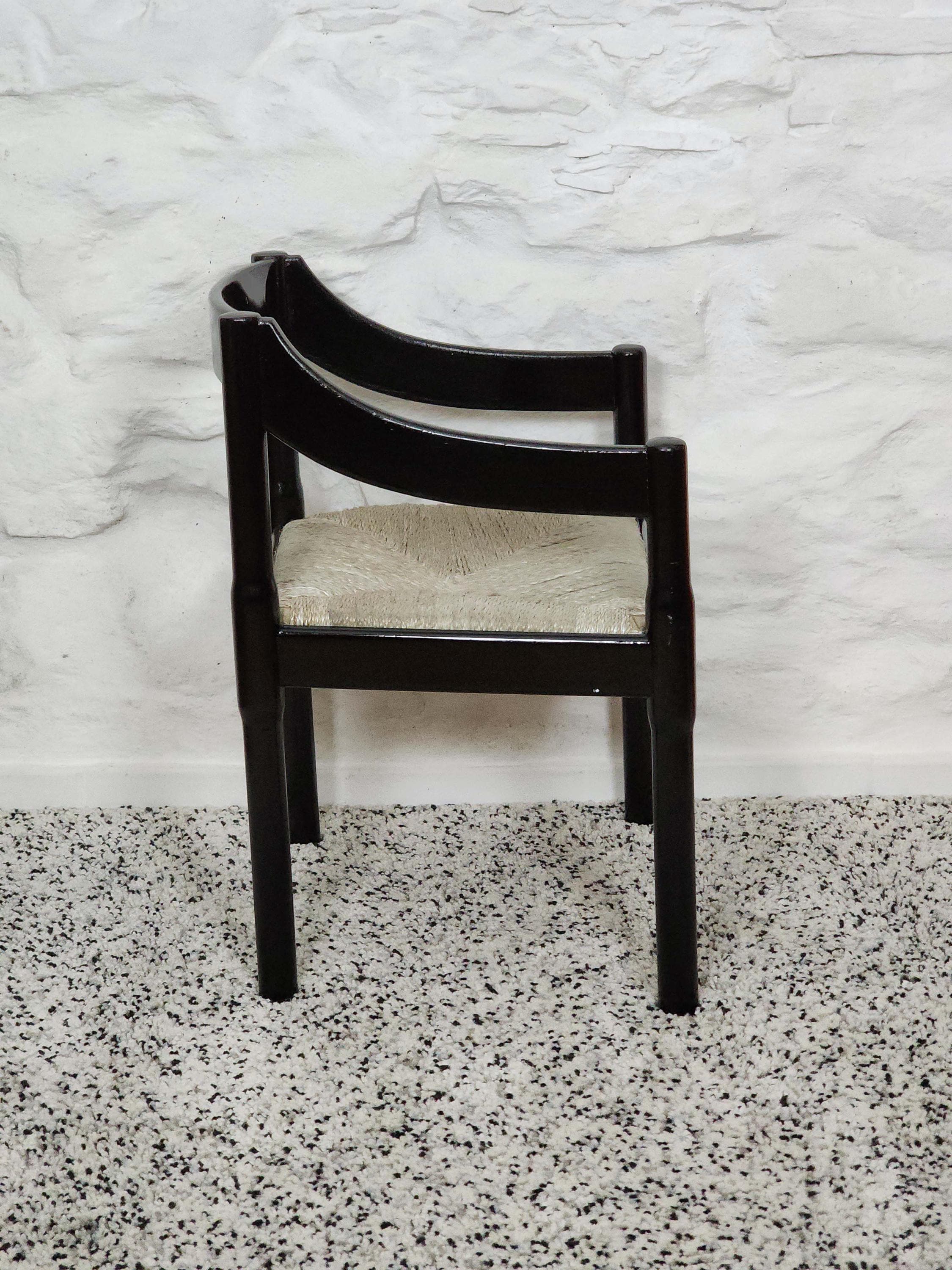Carimate Dining Chair in Black Lacquer by Vico Magistretti for Cassina | Vintage Italian Design | 1960s