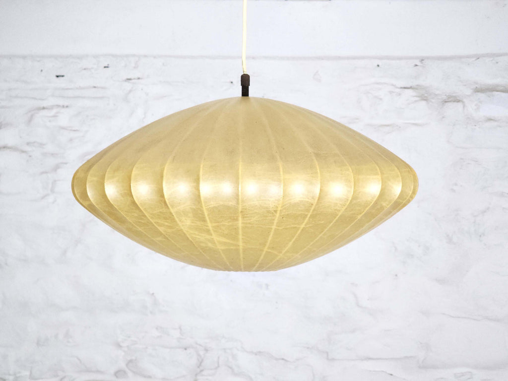 Round UFO Saucer Cocoon Resin Hanging Lamp (43 cm) | Italian Midcentury Modern | 1960s